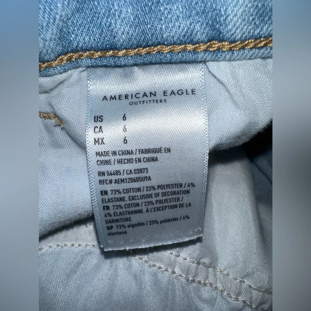 American Eagle The Dream Short MIDI Distressed Light Wash Shorts - Picture 9 of 13